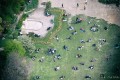 au pied de la tour eiffel